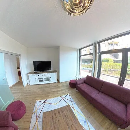Spacious 4-bedroom House For 8 People