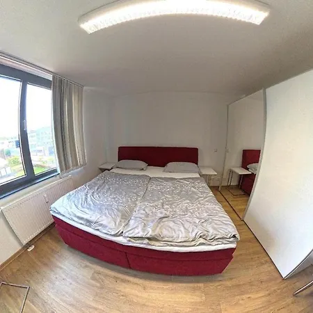 Spacious 4-bedroom House For 8 People Apartamento