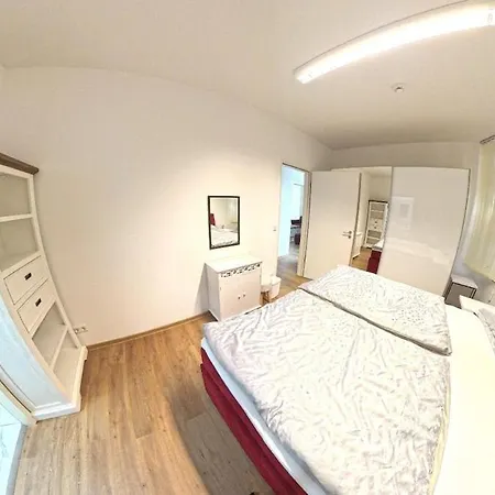 Apartamento Spacious 4-bedroom House For 8 People Bonn