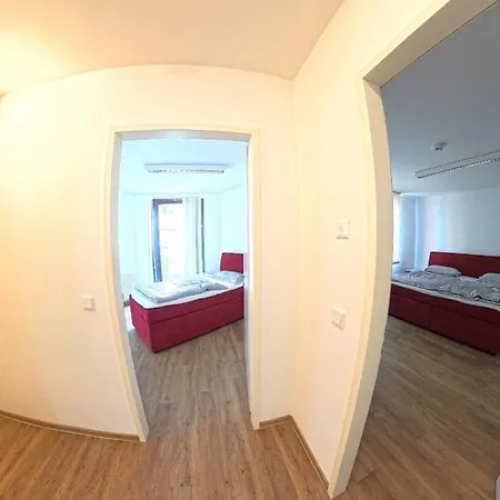 Spacious 4-bedroom House For 8 People